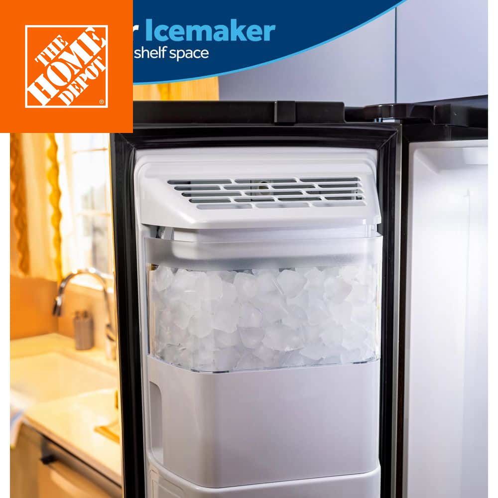 GE 27.9 cu ft side-by-side refrigerator with filtered ice and water dispenser